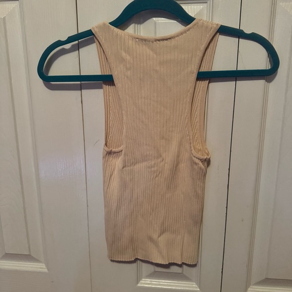 Zara Ribbed Button Down Tank - Picture 4 of 4